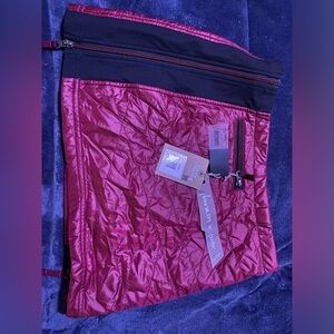 Skhoop skirt burgundy and black, size small NWT